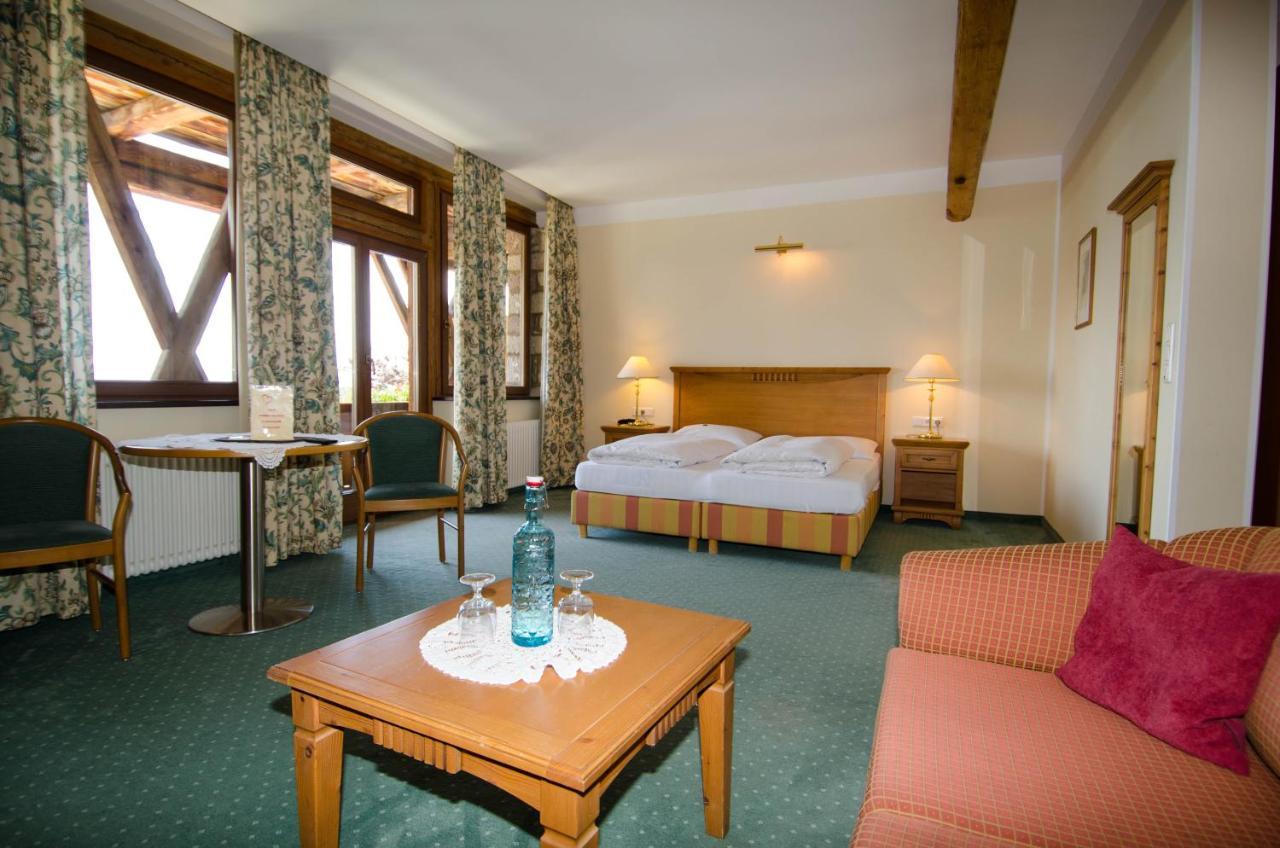 Hotel Ansitz Kematen ***S กอลลาลโบ ภายนอก รูปภาพ